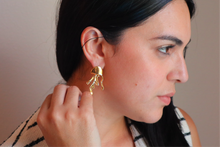 Load image into Gallery viewer, Squid earring