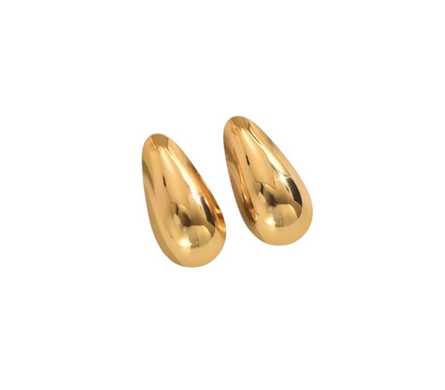 Vera stud earrings