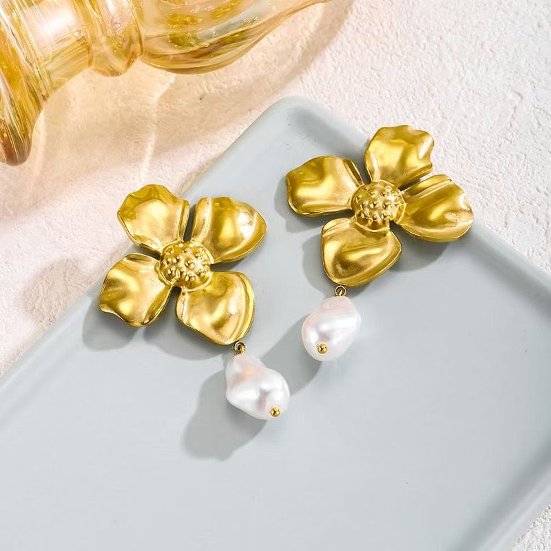 Fiorella Earrings