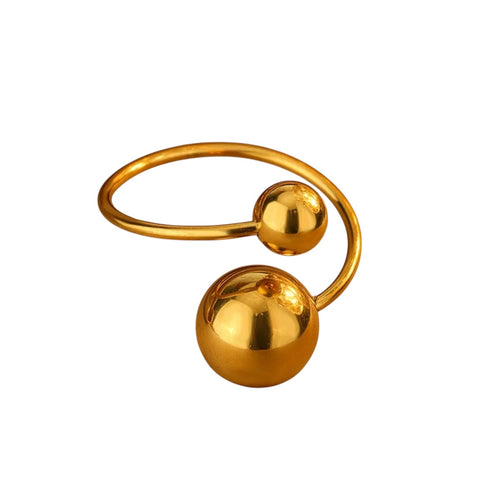 Luxe circle ring
