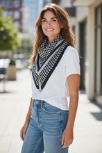 Load image into Gallery viewer, Miriam scarf