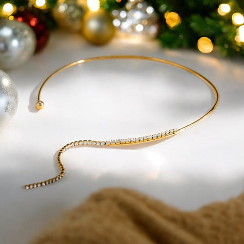Asymmetrical cuff necklaces